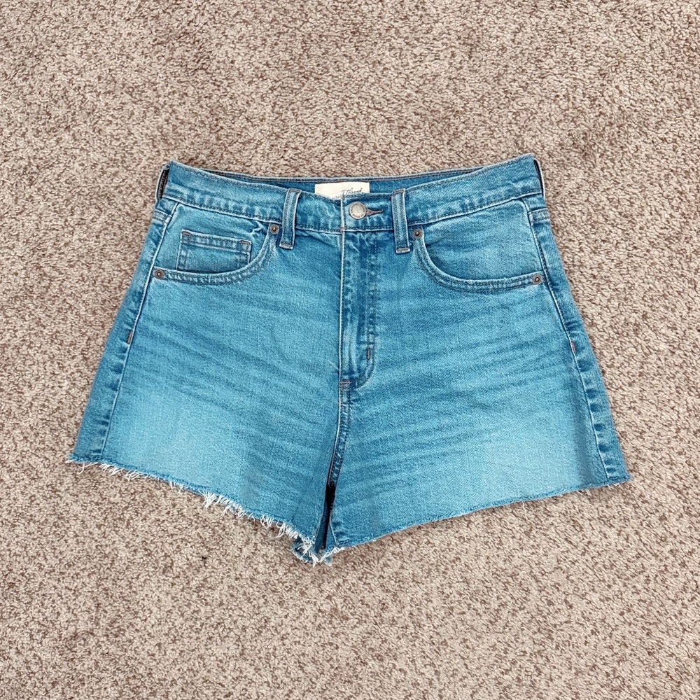 Women’s Cut Off Shorts